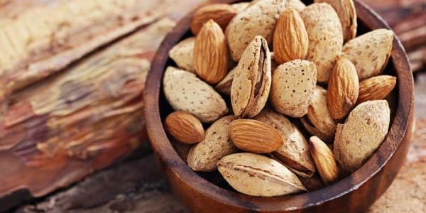 تصویر 5 از قیمت بادام مامایی اصفهان با کیفیت ارزان + خرید عمده